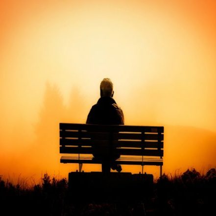 oLD MAN BENCH-min oLD MAN BENCH-min